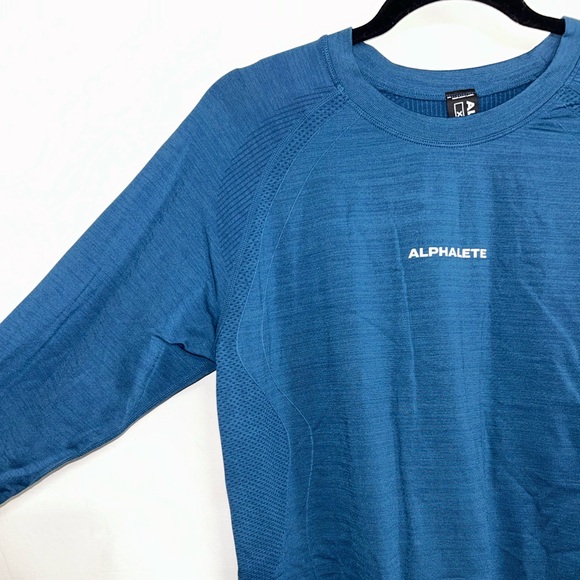 Alphalete long sleeve - Picture 2 of 3